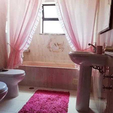 Vivenda Ribeiro * Лагуш