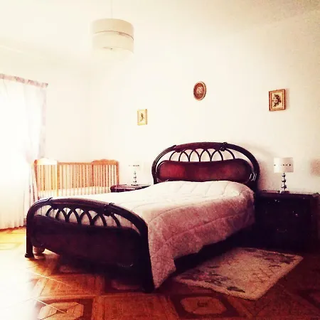 Дом отдыха Vivenda Ribeiro Лагуш