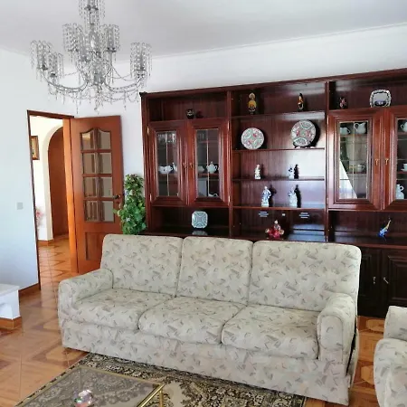 Vivenda Ribeiro Дом отдыха Лагуш