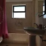 Vivenda Ribeiro *