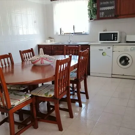 Holiday home Vivenda Ribeiro *